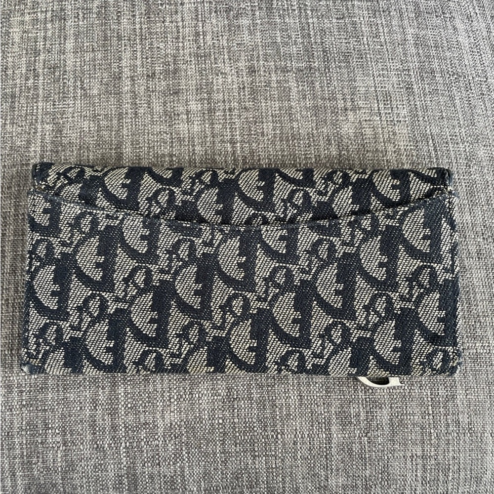 VINTAGE CHRISTIAN DIOR SADDLE WALLET - Picture 7 of 8